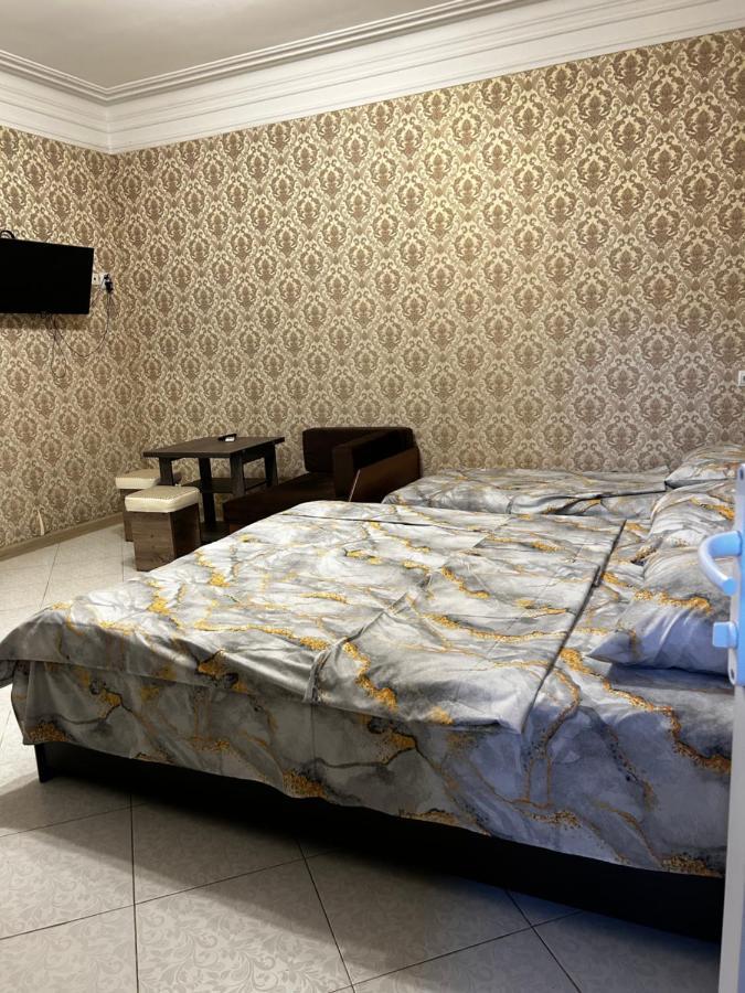 Na Shapsug Guest House Gagra Eksteriør billede